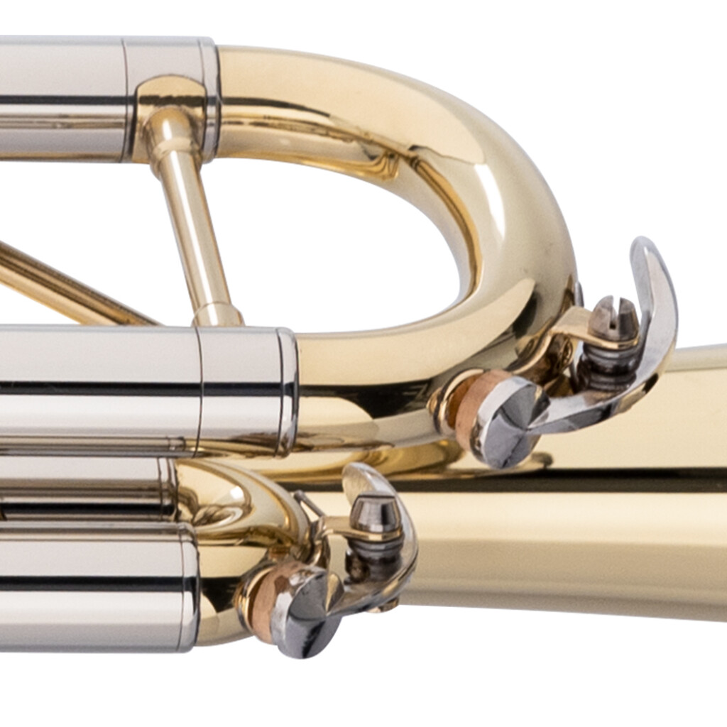 STAGG LV-TR5204 Bb trumpet, ML-bore, leadpipe in gold brass, with soft  case